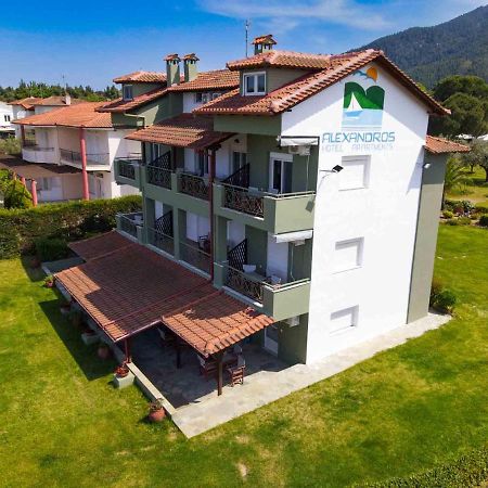 Alexandros Hotel Apartments Vourvourou Exterior foto