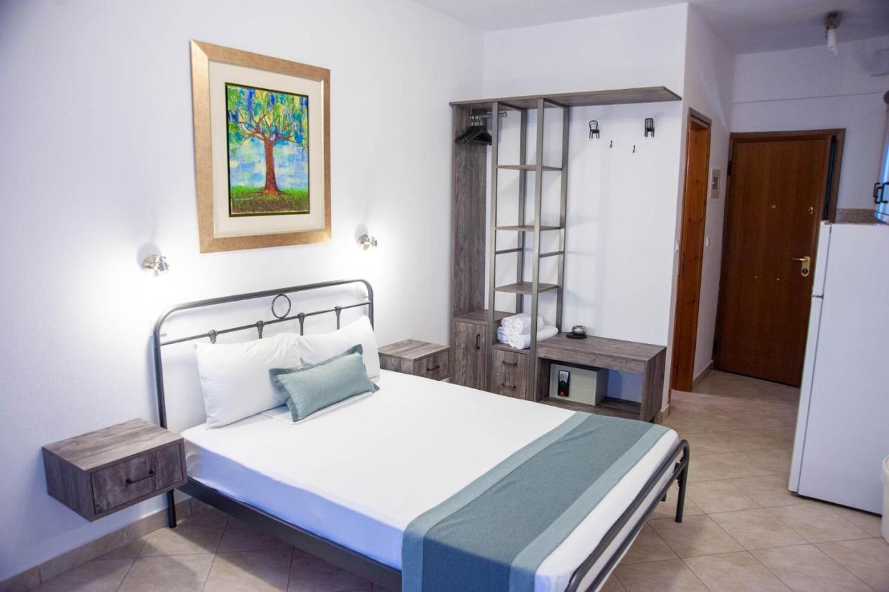Alexandros Hotel Apartments Vourvourou Exterior foto