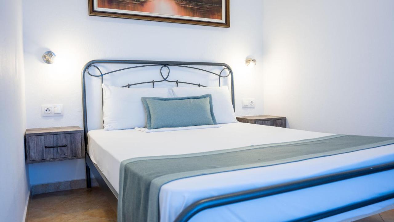 Alexandros Hotel Apartments Vourvourou Exterior foto
